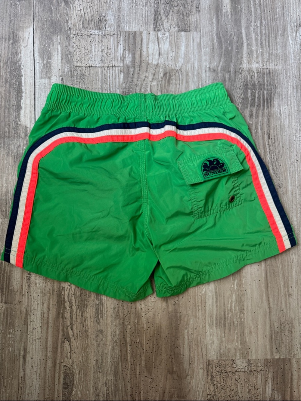 Sundek Boys sz 10 swim trunks